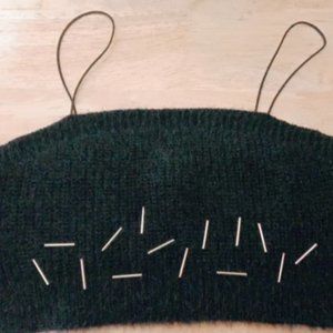 Wool crop top sleeveless Black Color